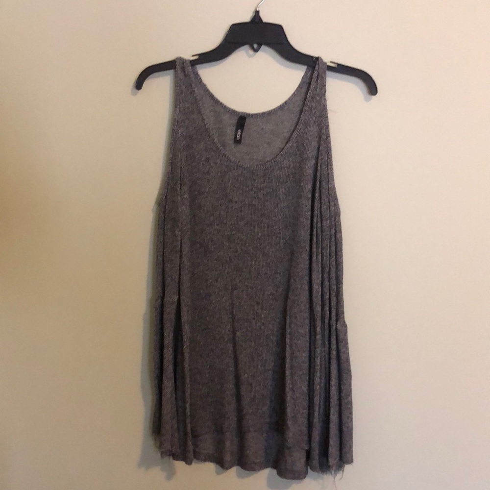 Cut out long sleeve gray blouse
